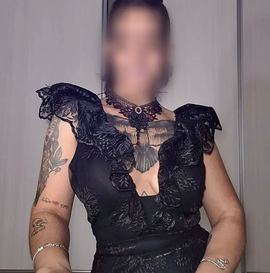 Alexandra, 30 anni